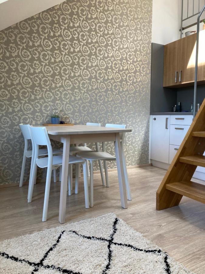 Apartman Emmi Лоучна-над-Десноу Экстерьер фото