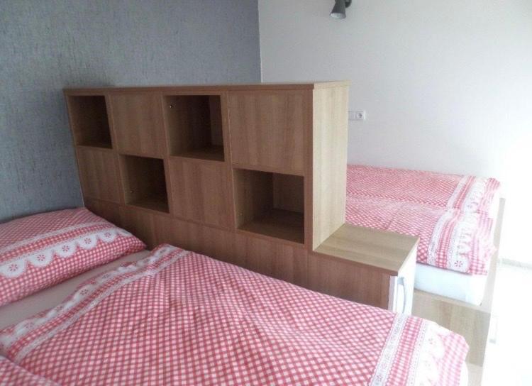 Apartman Emmi Лоучна-над-Десноу Экстерьер фото